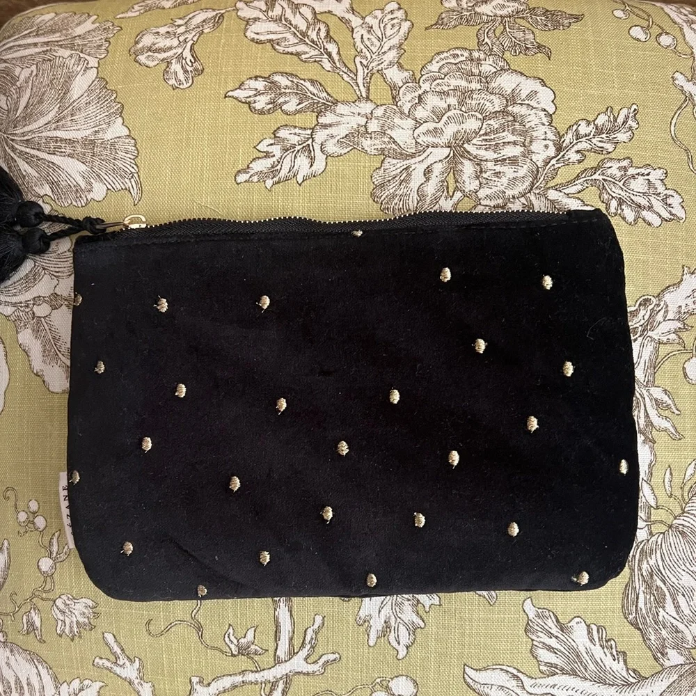 Sezane Pouch - Picture 1 of 4